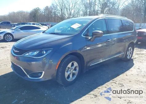 2017 Chrysler Pacifica Touring-L Plus из США, поврежденный, VIN 2C4RC1EG0HR577574